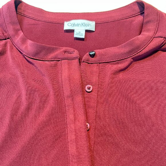 🍷Calvin Klein Burgundy Sleeveless Top Size M Ruffle Shoulder Detail timeless - Picture 5 of 10